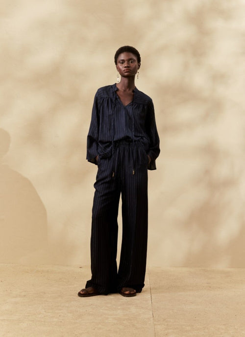 PANTS WITH ELASTIC WAISTBAND