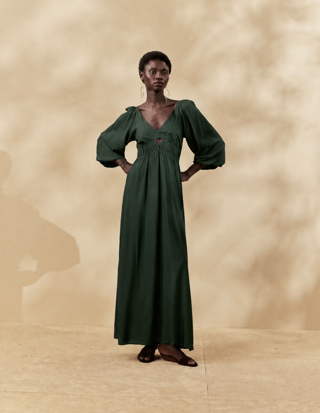 LONG DRESS W/ ELASTIC DETAIL
