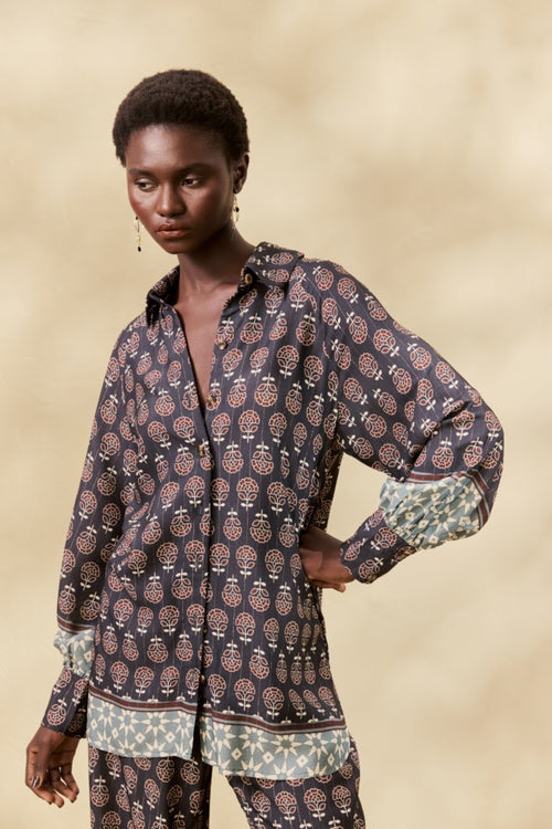 PRINTED LONG-SLEEVE SHIRT