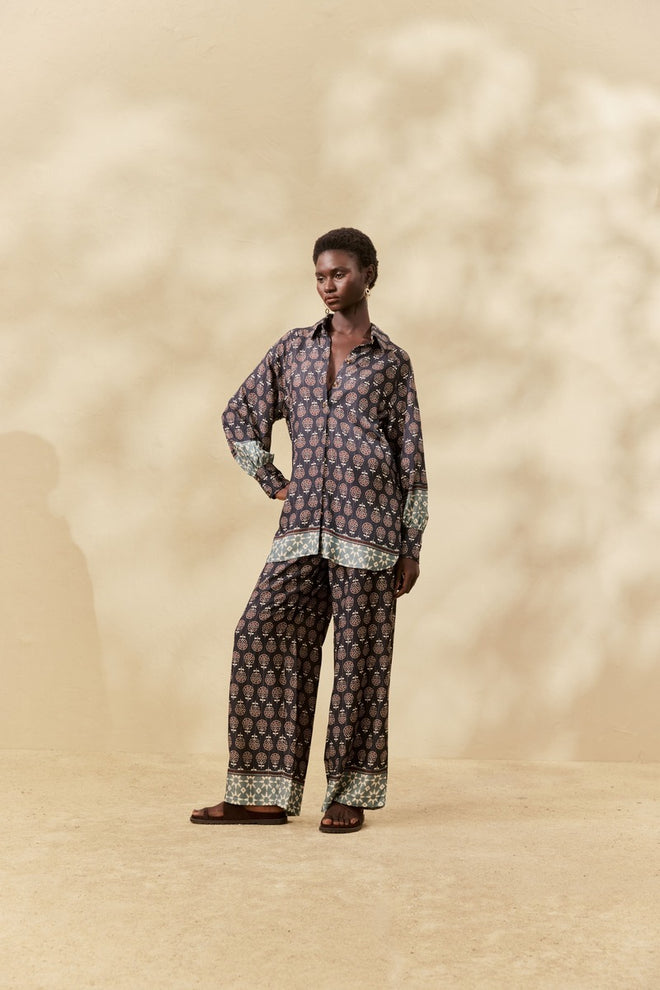 PRINTED LONG-SLEEVE SHIRT