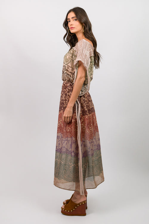 MIA KAFTAN