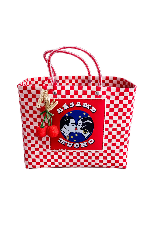 Besame Muncho Handbag Medium