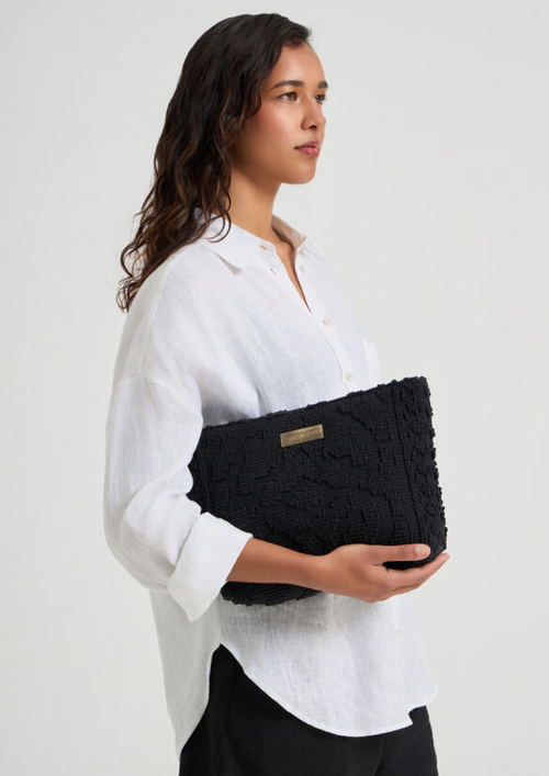 Carmela Clutch Black