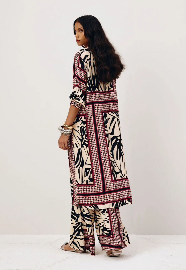 Elongated Printed Rib Chemise