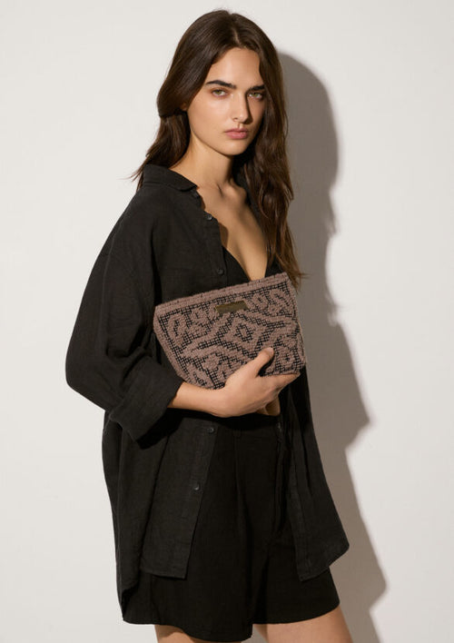 AMANTEA MINI CLUTCH MOCHA